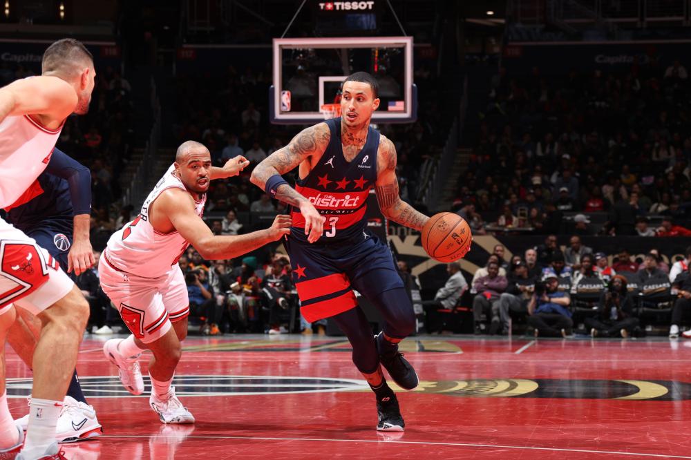 鱼突然袭来 鱼突然袭来