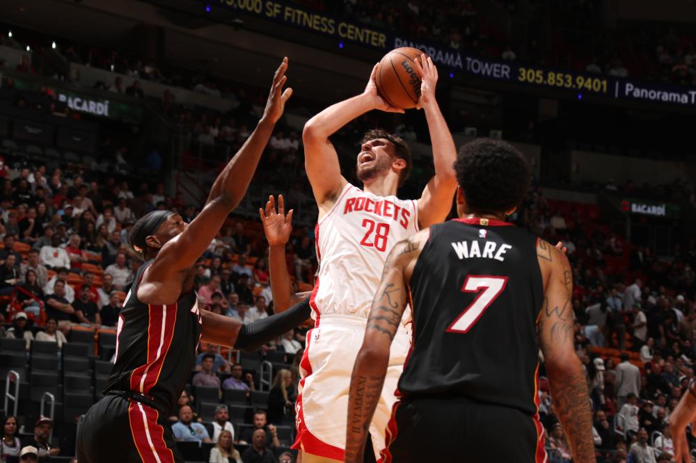 首回合比赛 首回合比赛