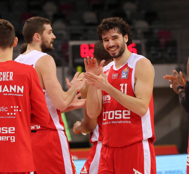 决赛上演的 决赛上演的