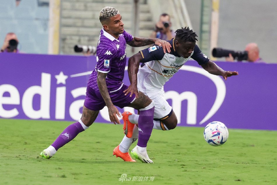 仅差3球的 仅差3球的